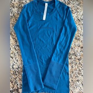 Lululemon Swiftly Tech 2.0 Long Sleeve, size 0